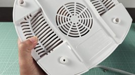 cuisinart-ice-cream-maker-bottom-cover-what-s-with-the-u-shaped-screw-2.jpg